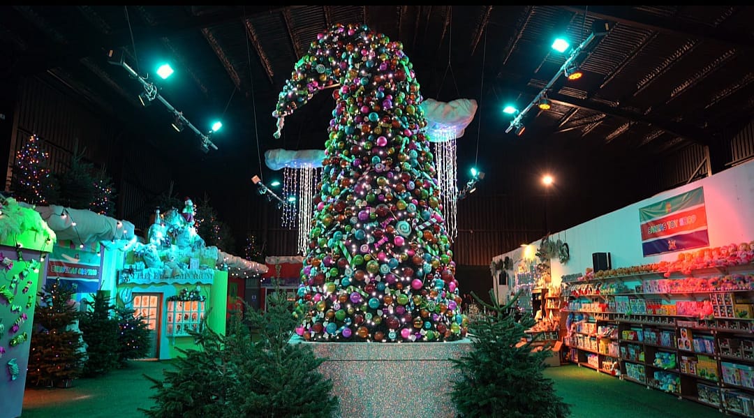 Jingle Ville at Lower Drayton Farm - image 1